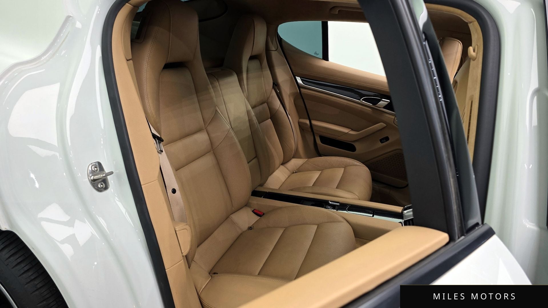 Porsche Panamera 2013 — миниатюра 12