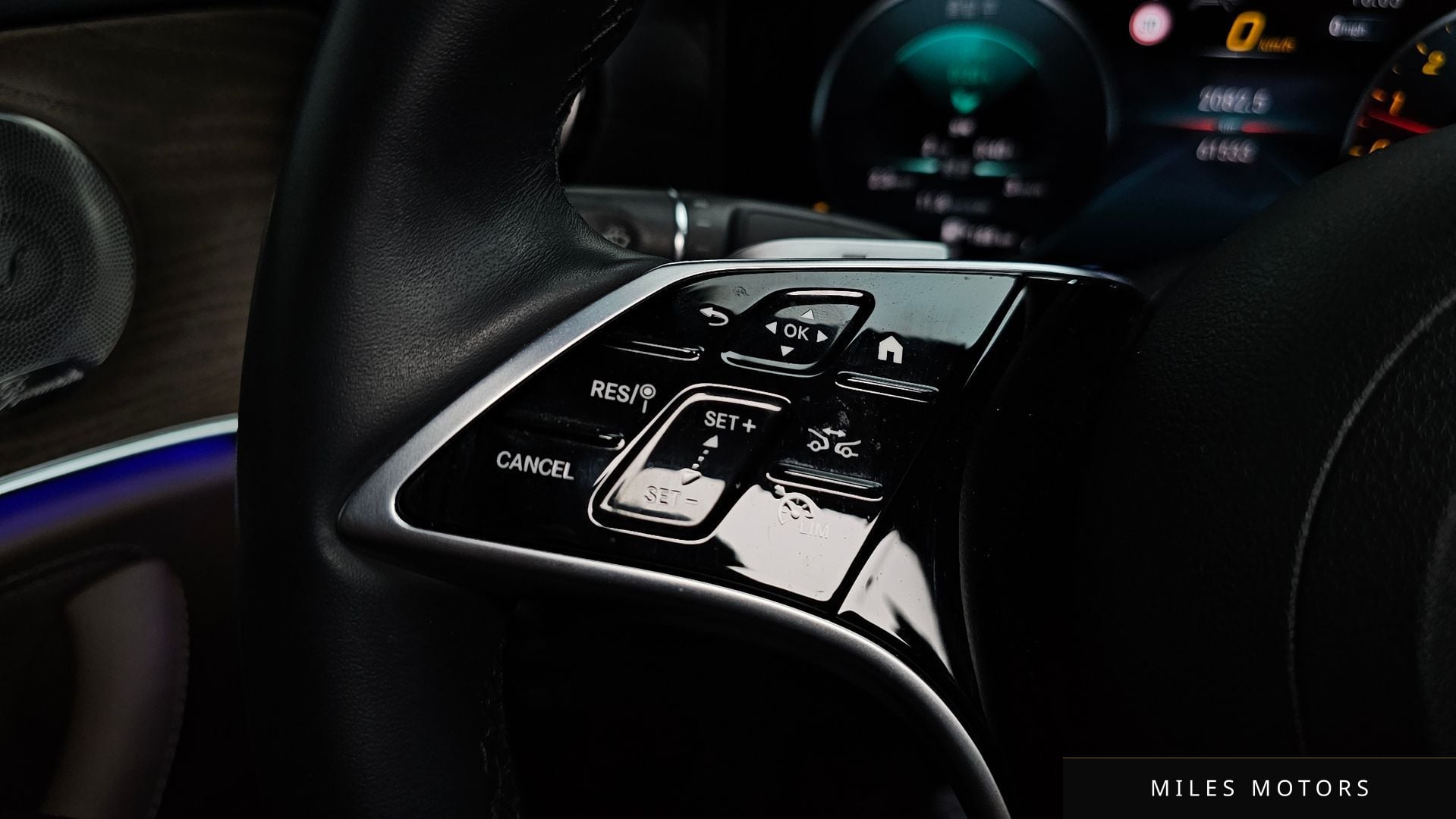 Mercedes-Benz E-클래스 W213 2023 — миниатюра 24