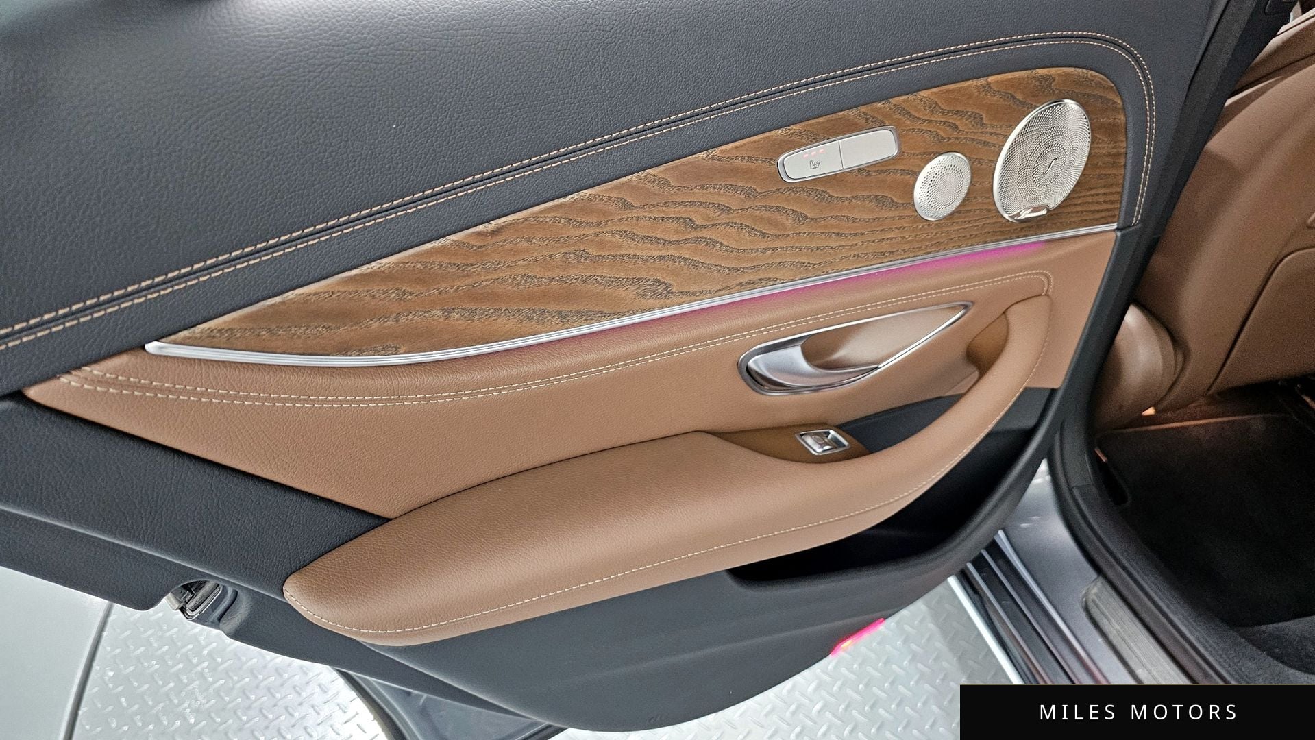 Mercedes-Benz E-클래스 W213 2023 — миниатюра 15
