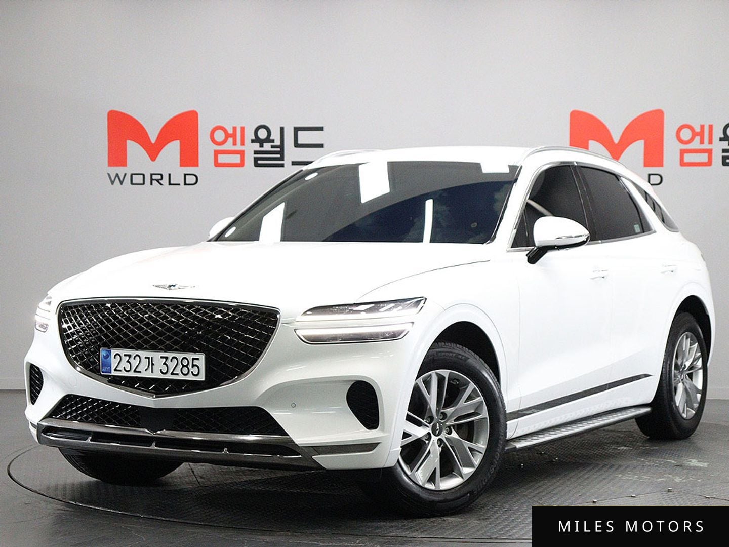 Genesis GV70 2023 — фото 1 из 12