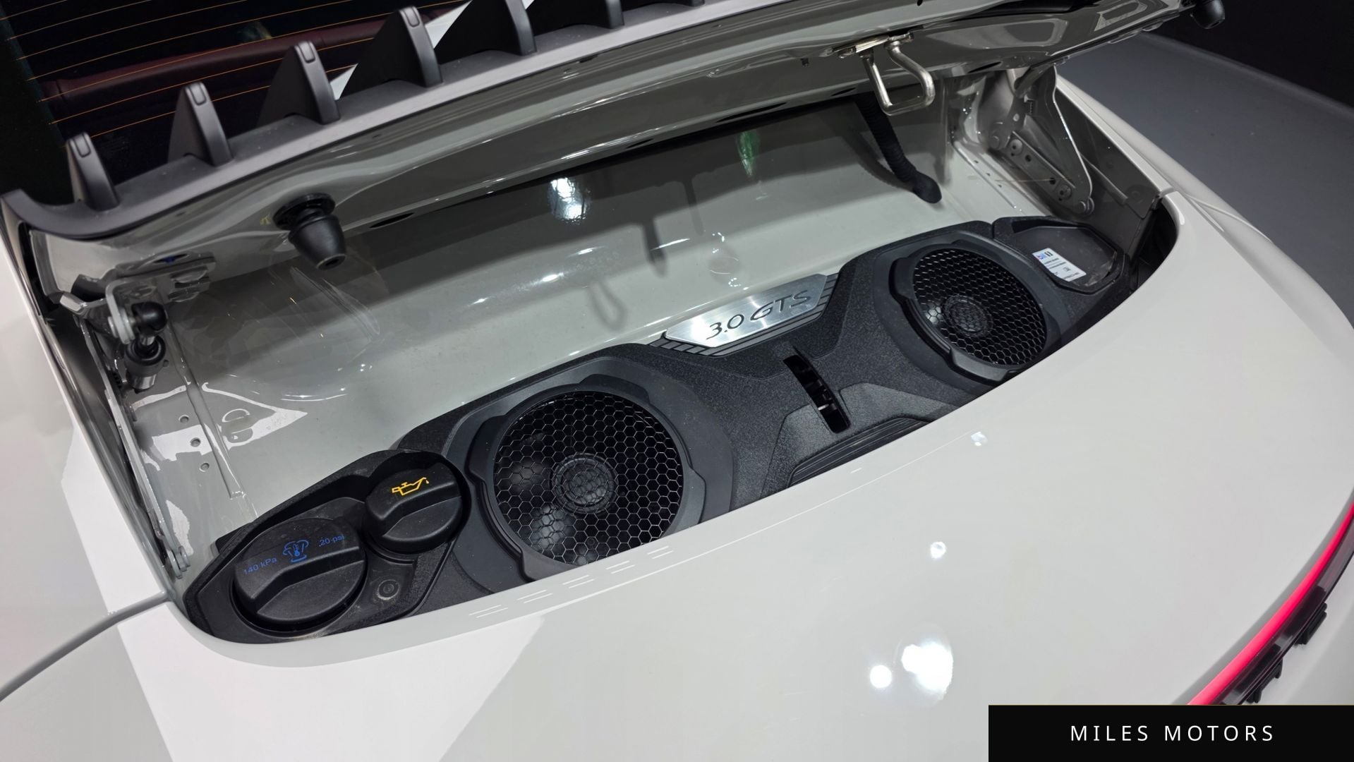 Porsche 911 (992) 2023 — миниатюра 6