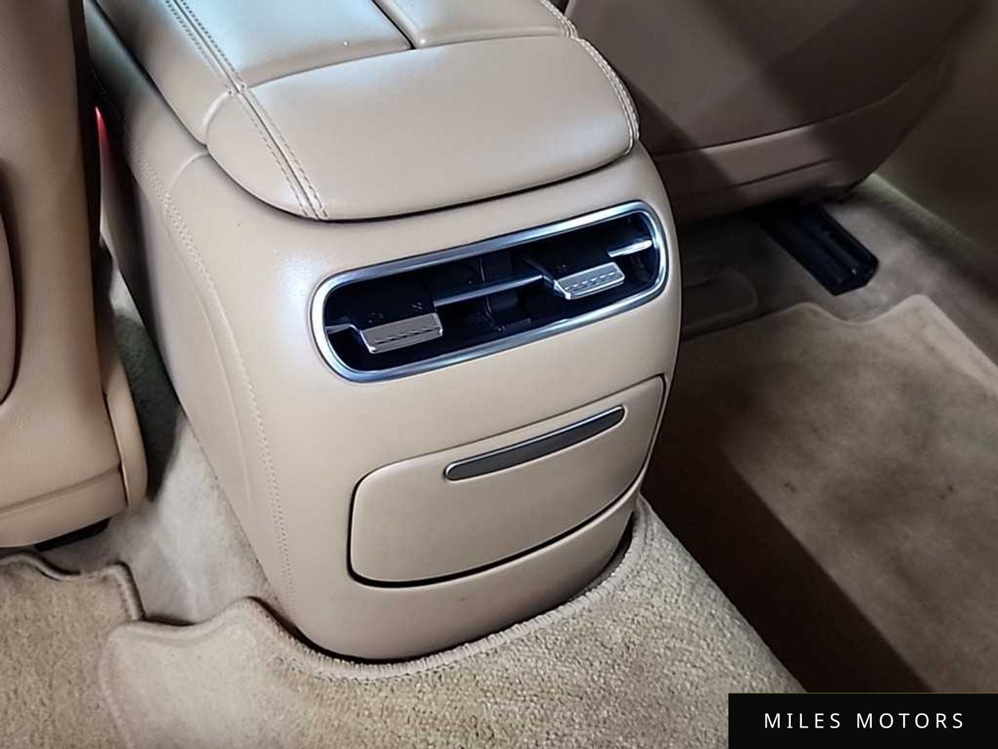 Genesis G90 (RS4) 2022 — миниатюра 13
