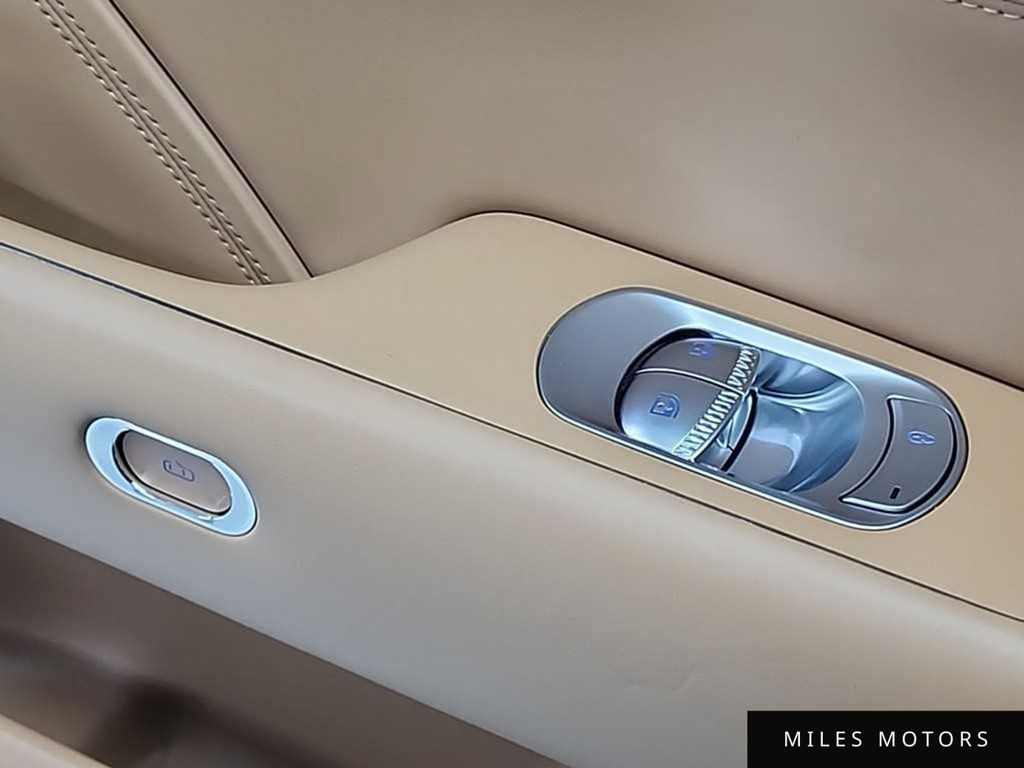 Genesis G90 (RS4) 2022 — миниатюра 15