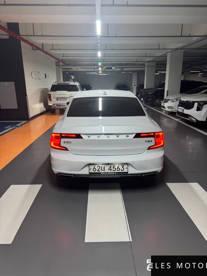 Volvo S90 2020 — миниатюра 4