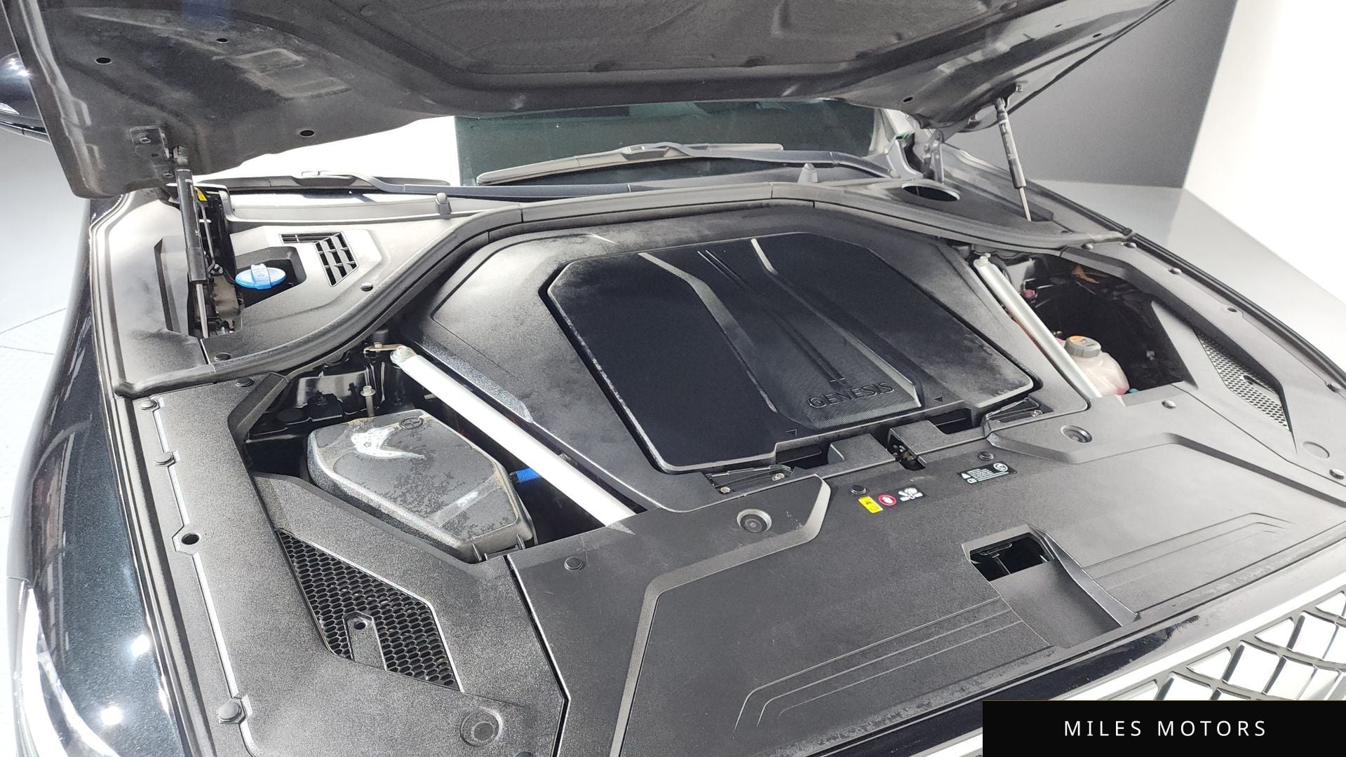 Genesis GV70 2022 — миниатюра 6