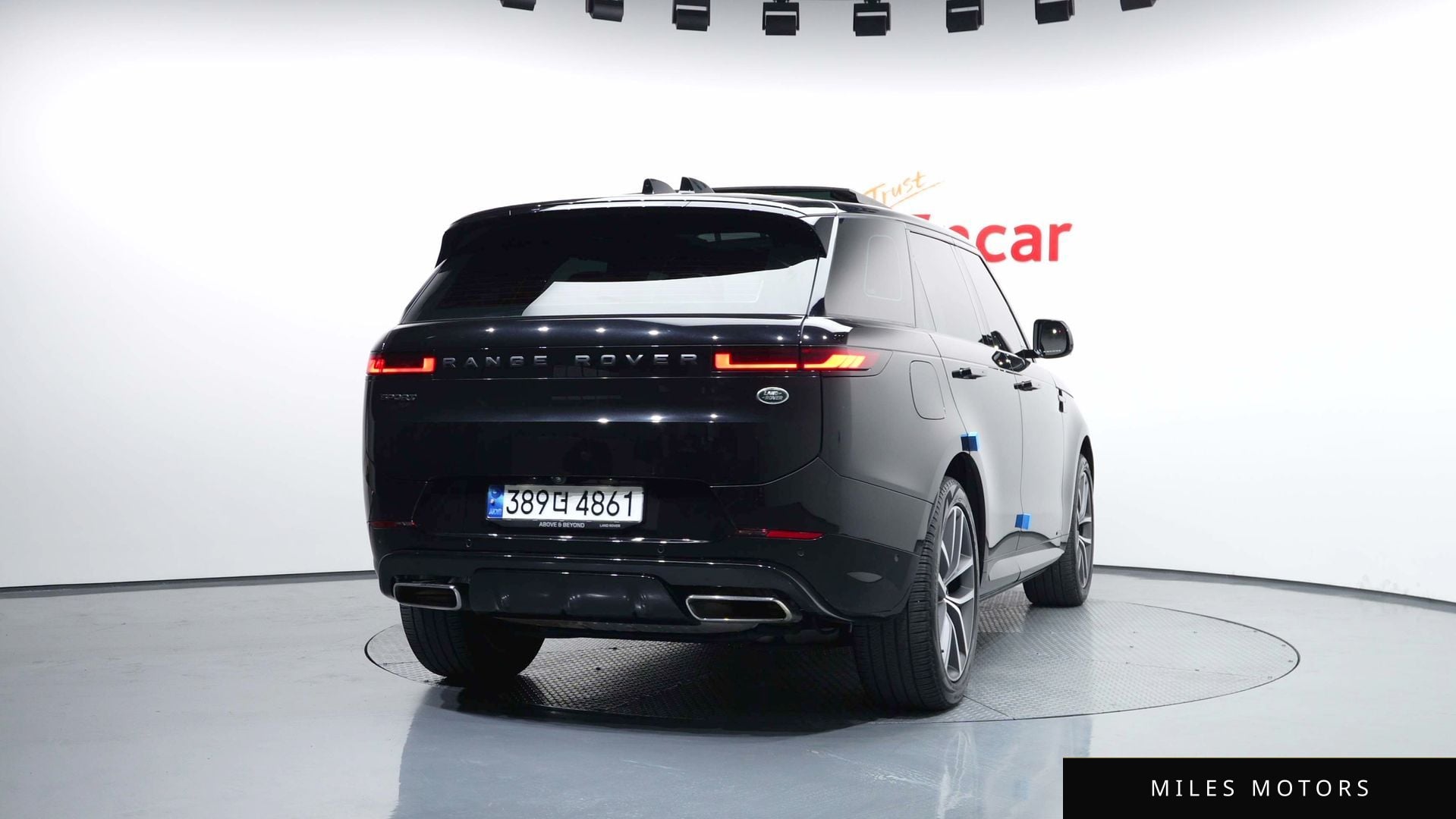 Land Rover Range Rover Sport 2023 — миниатюра 4