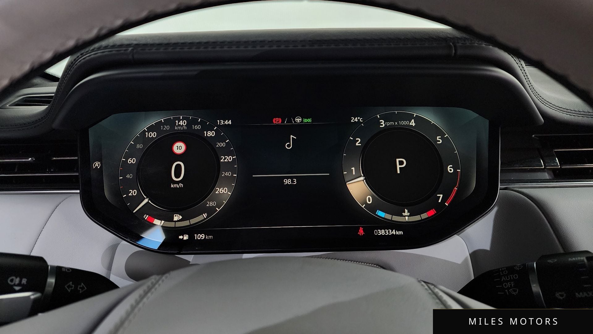 Land Rover Range Rover Sport 2023 — миниатюра 11