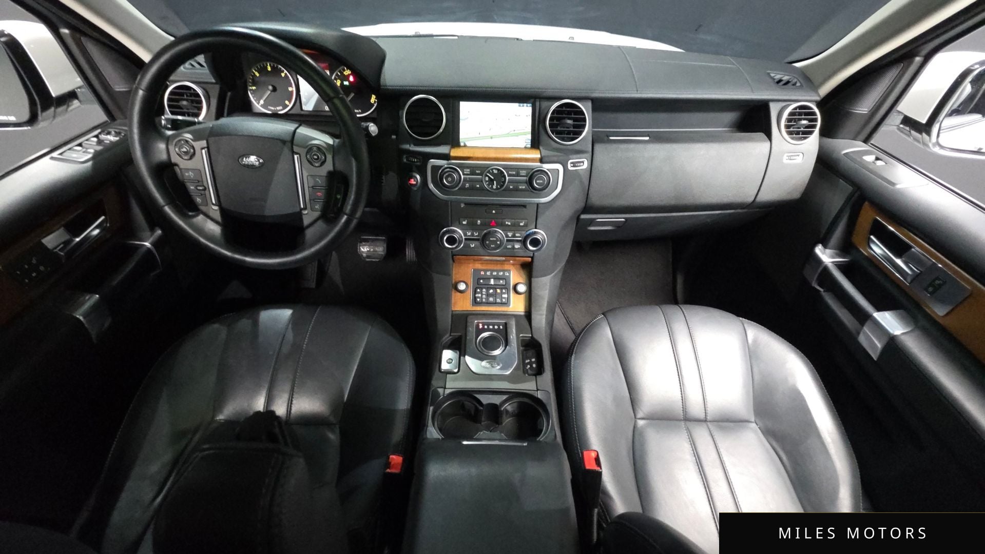 Land Rover Discovery 2015 — миниатюра 7
