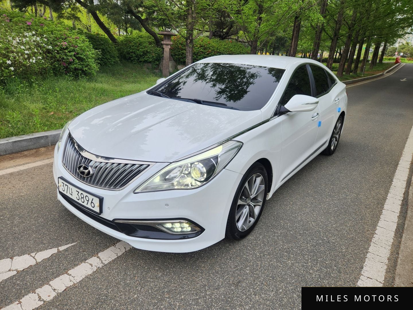 Hyundai Grandeur 2015 — фото 1 из 12