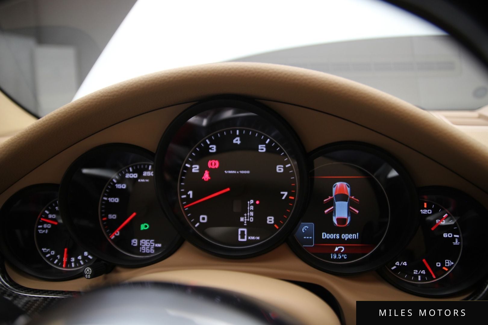 Porsche Panamera 2014 — миниатюра 9