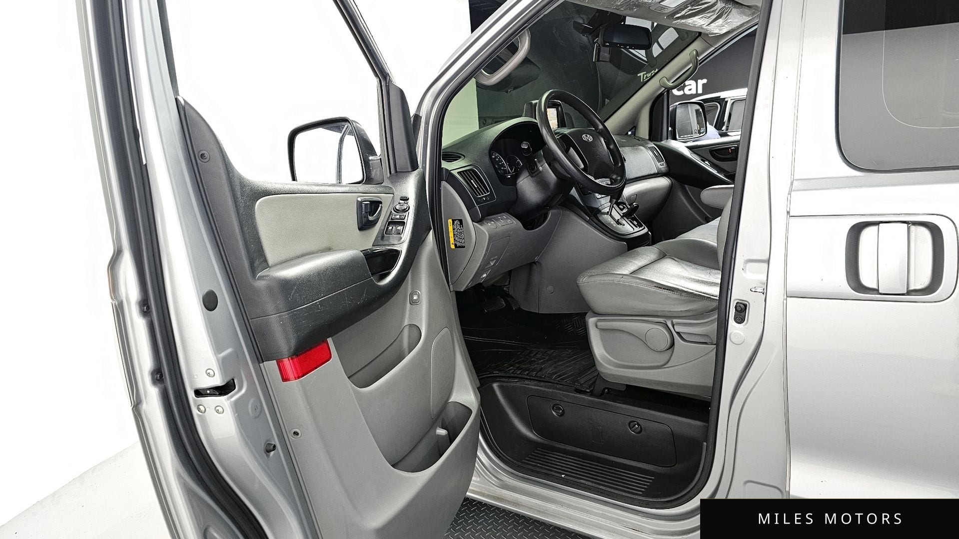 Hyundai Starex 2016 — миниатюра 10