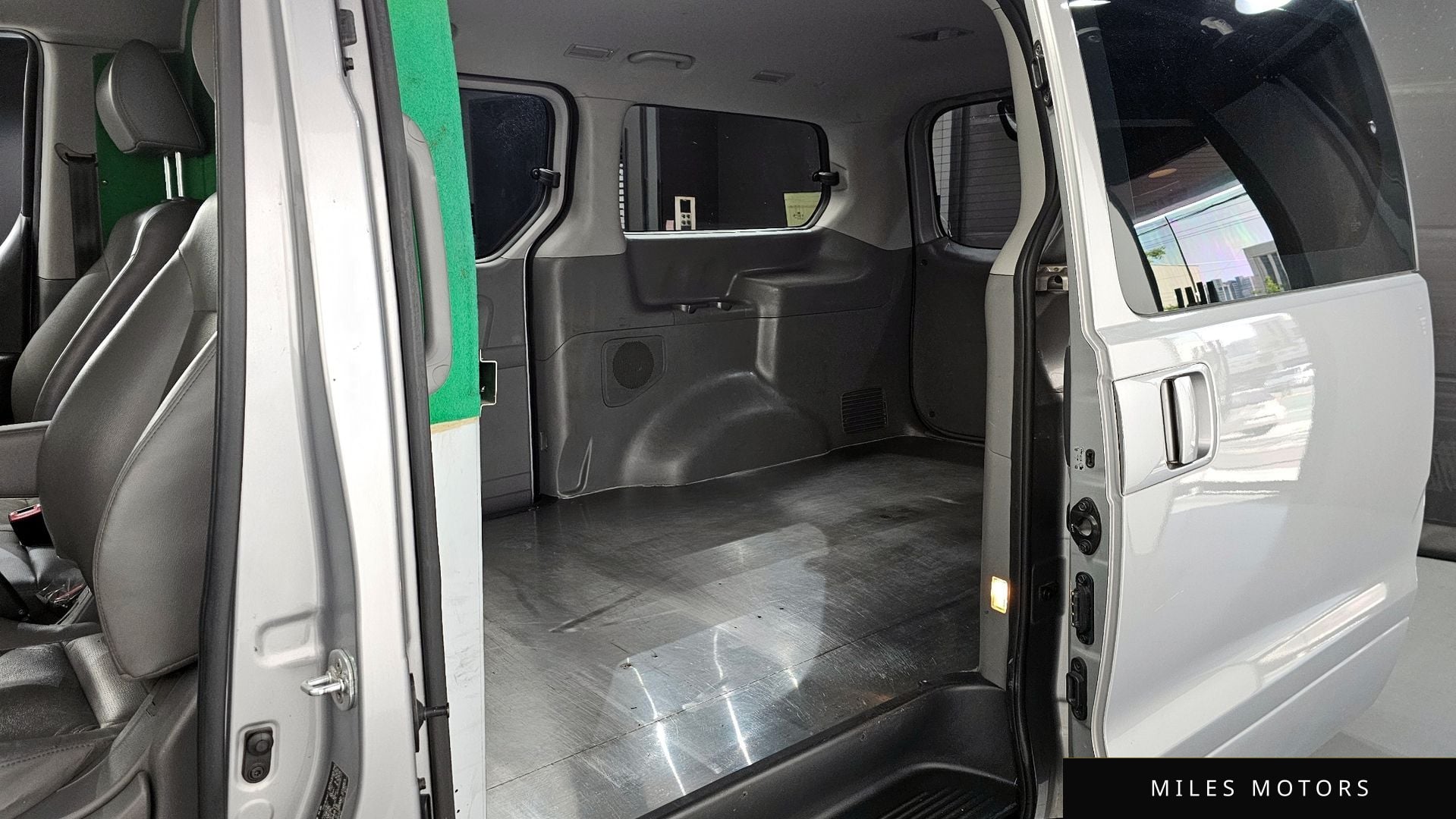 Hyundai Starex 2016 — миниатюра 11