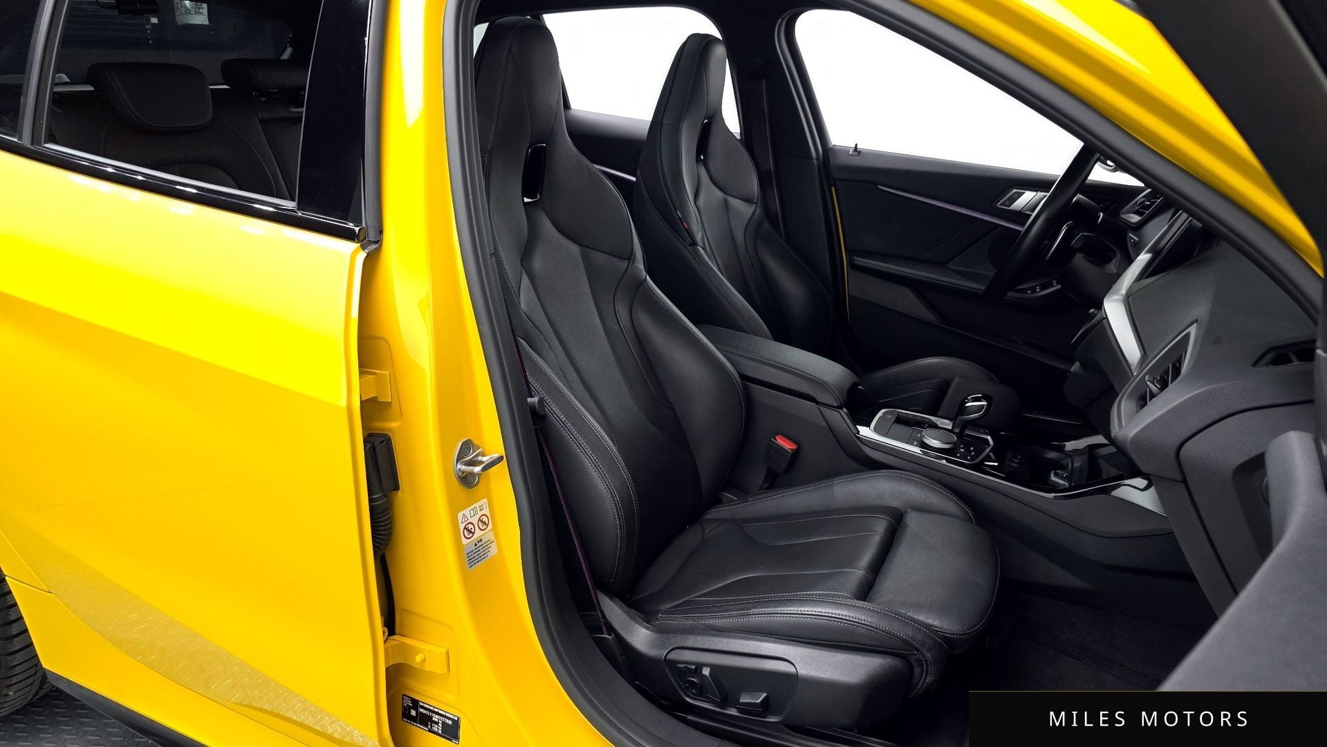 BMW 1 Series (F40) 2022 — миниатюра 16