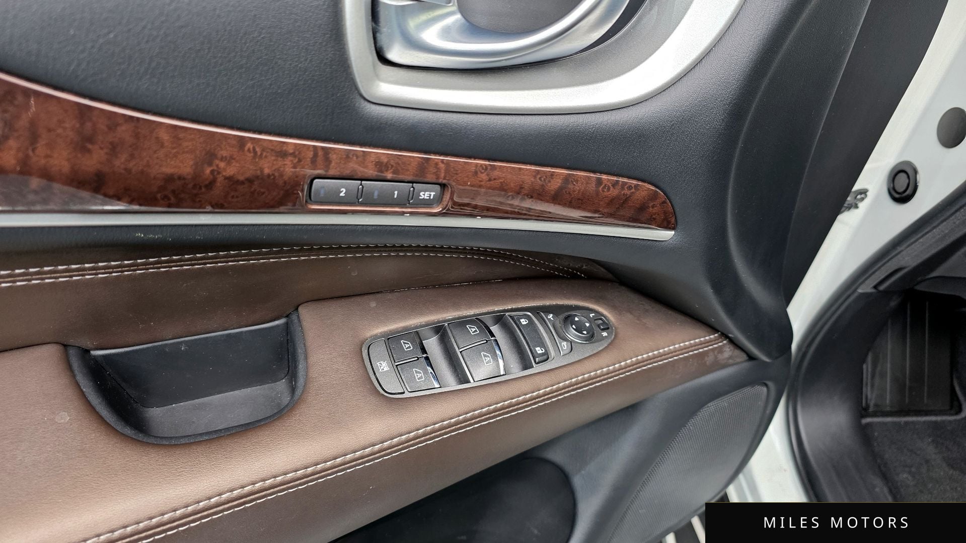 Infiniti QX60 2019 — миниатюра 26