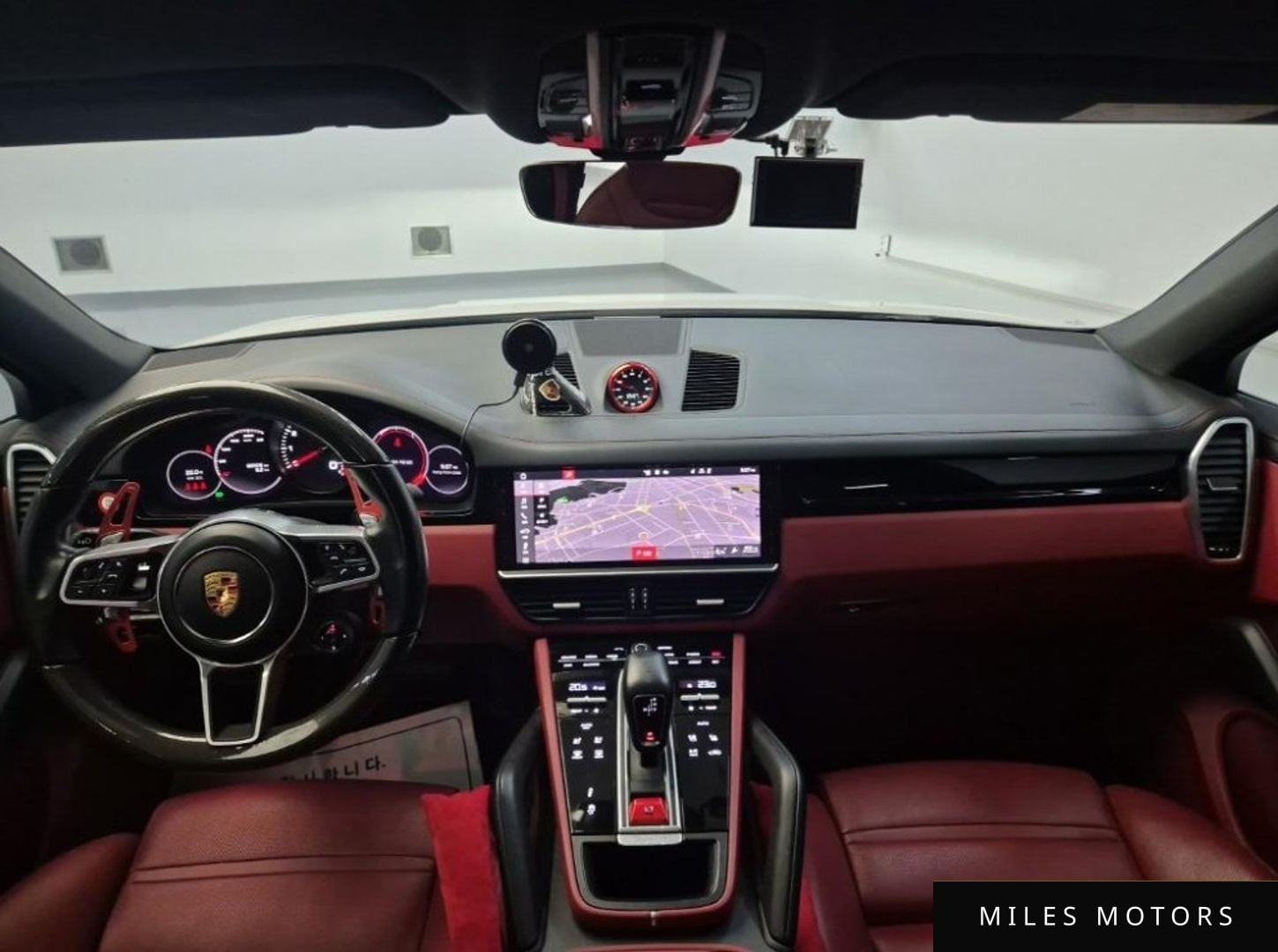 Porsche Cayenne 2021 — миниатюра 7
