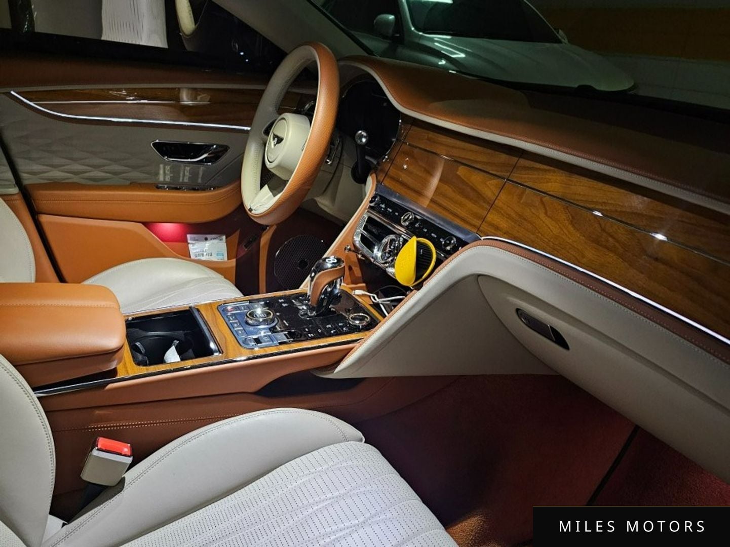 Bentley 플라잉스퍼 2022 — миниатюра 5
