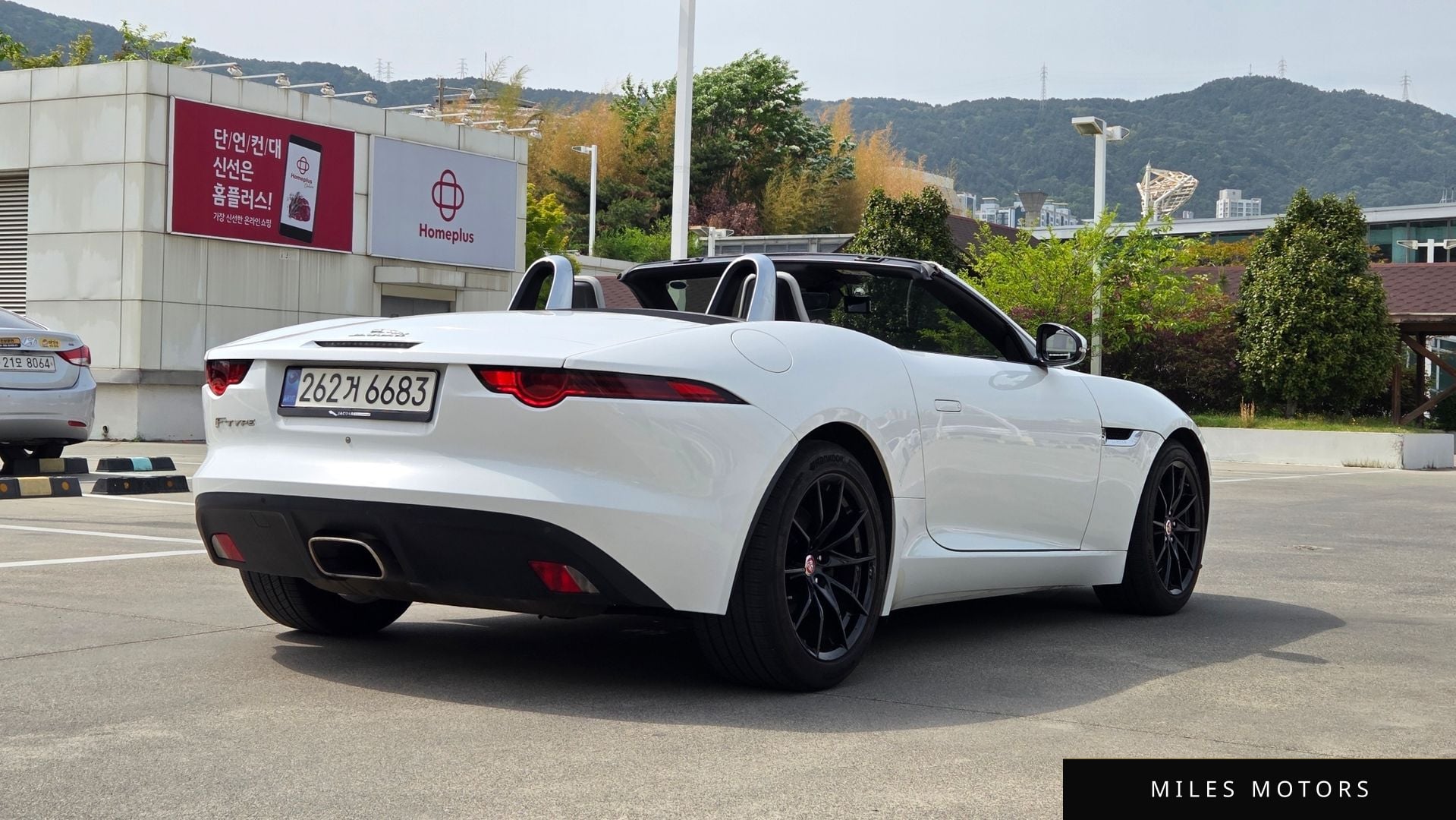 Jaguar F-TYPE 2019 — миниатюра 5