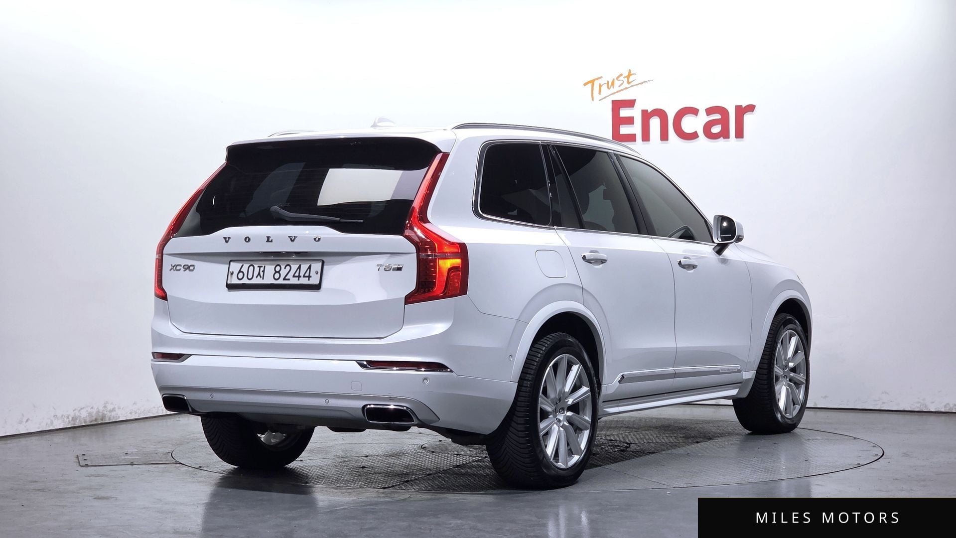 Volvo XC90 2018 — миниатюра 2
