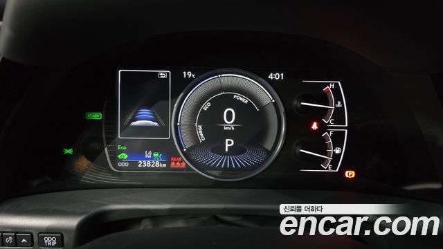 Лексус ES300h 2025 — миниатюра 11