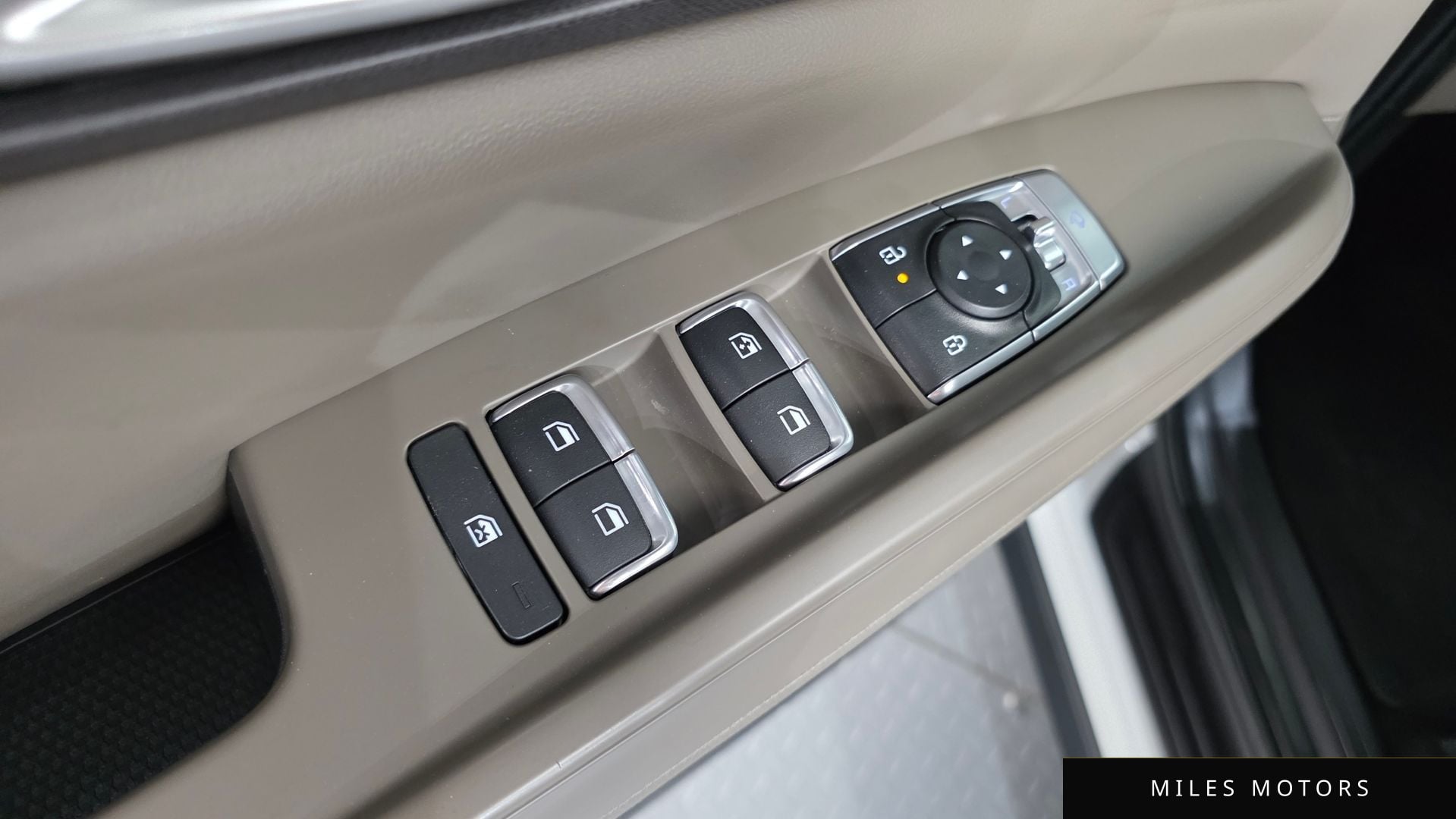 Kia Canival 2024 — миниатюра 12