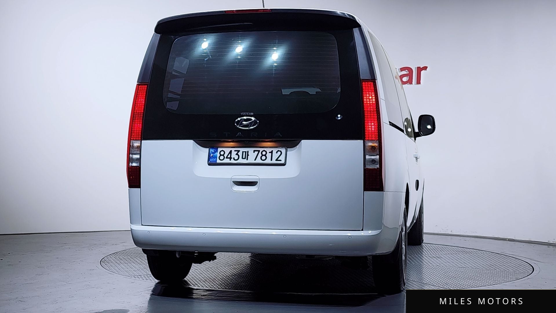 Hyundai Staria 2023 — миниатюра 4