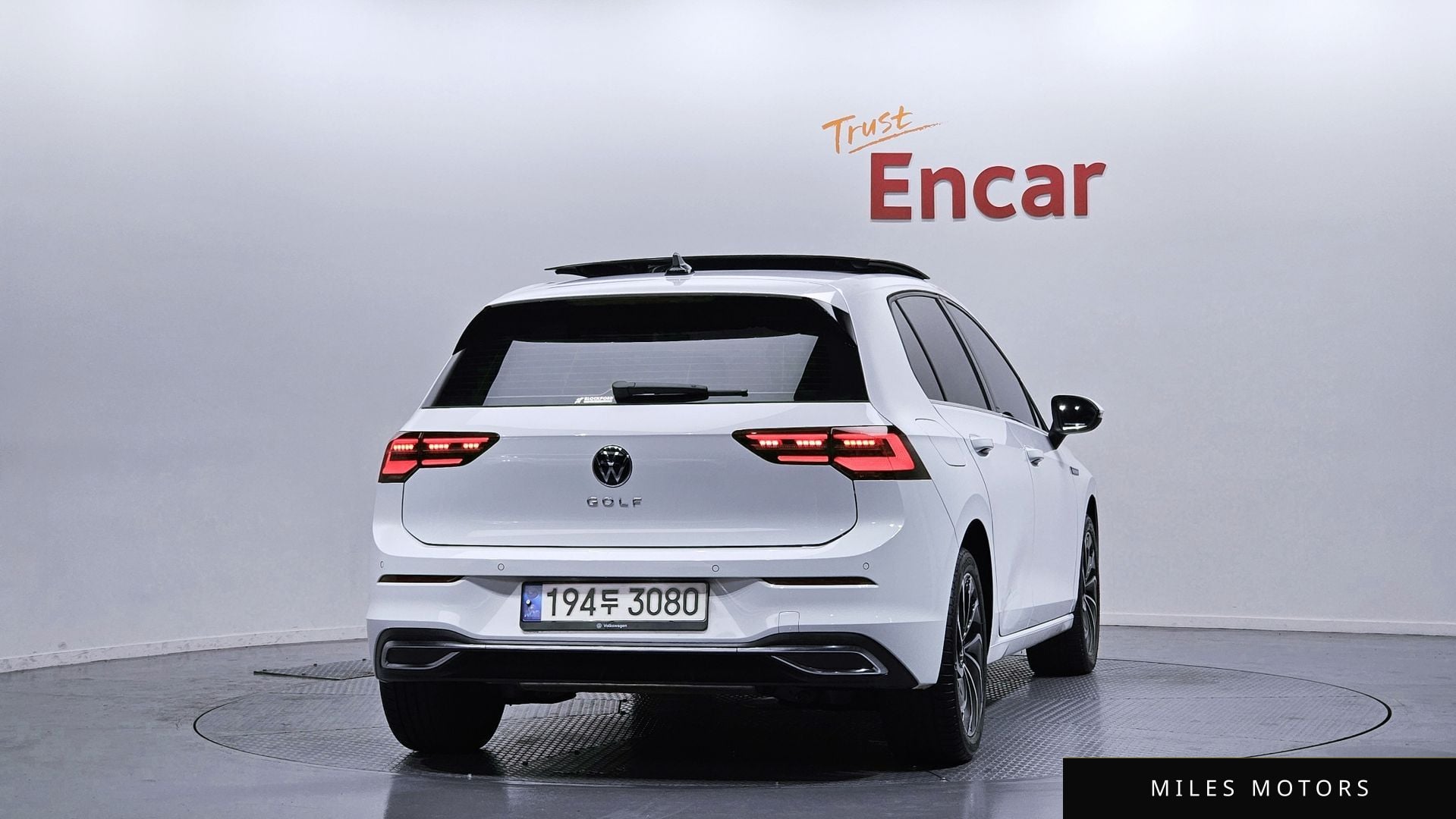 Volkswagen 골프 2022 — миниатюра 4