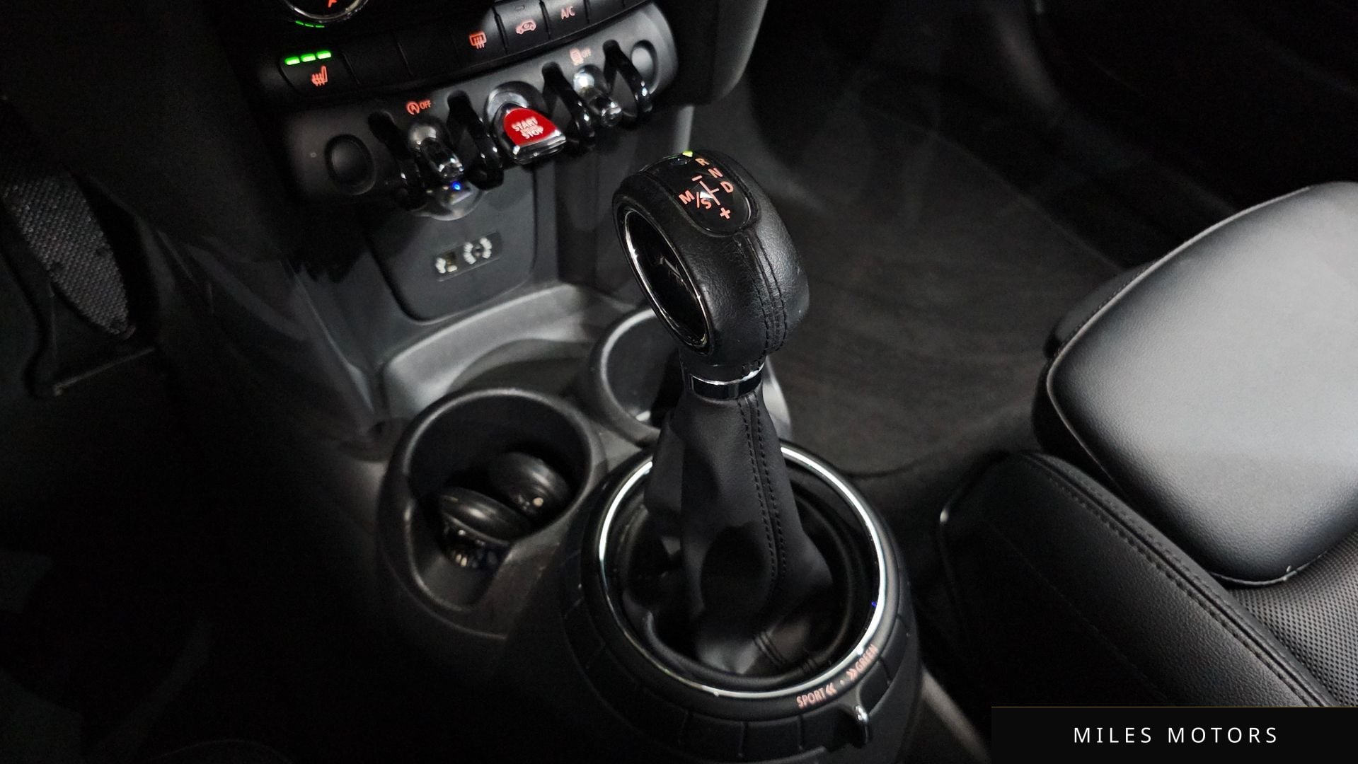 MINI 쿠퍼 D 2015 — миниатюра 11