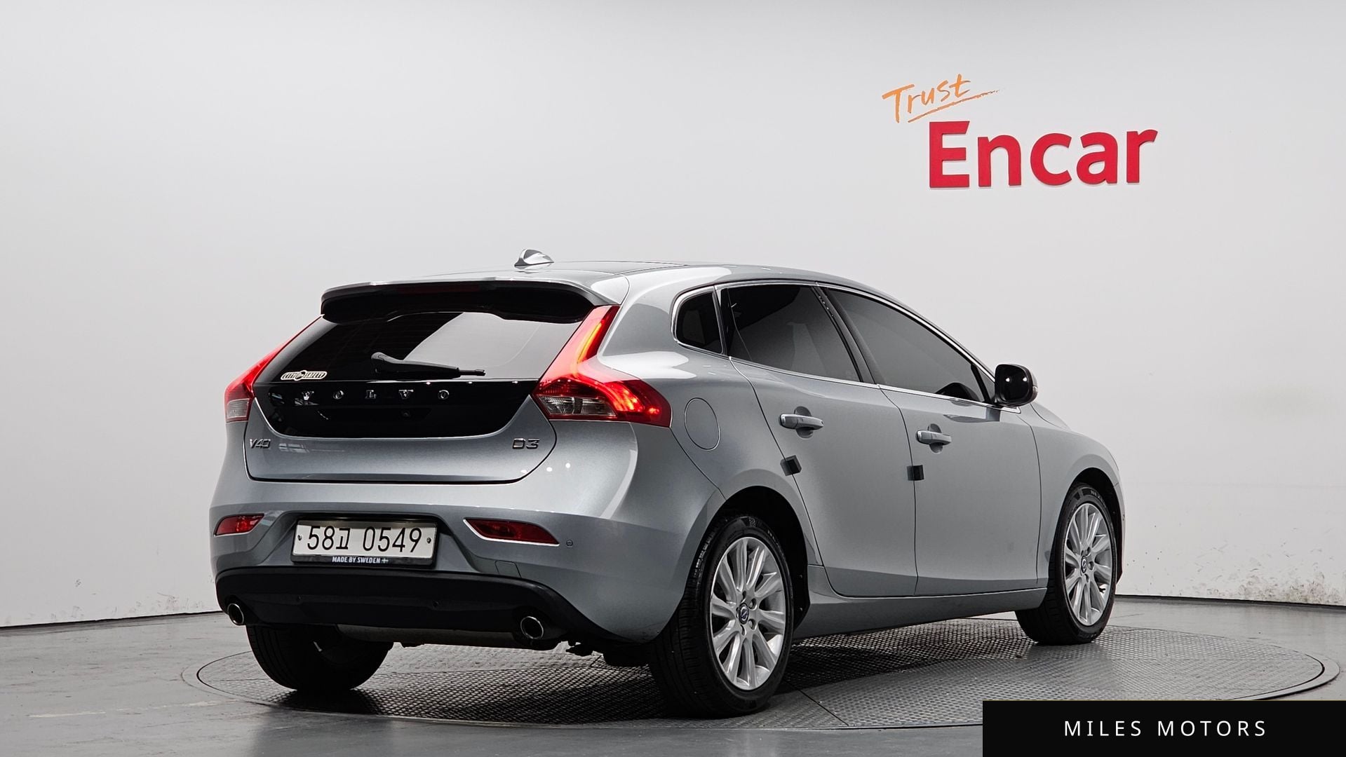 Volvo V40 2016 — миниатюра 2