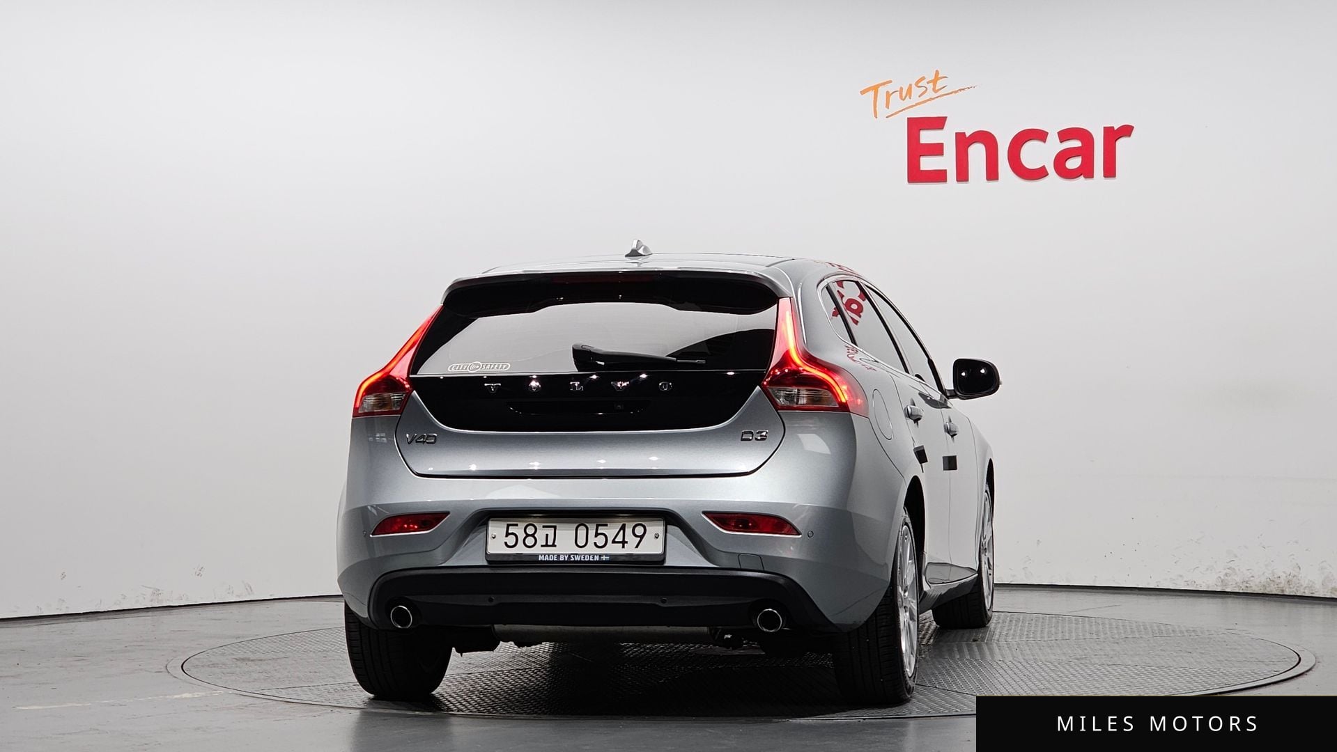 Volvo V40 2016 — миниатюра 4