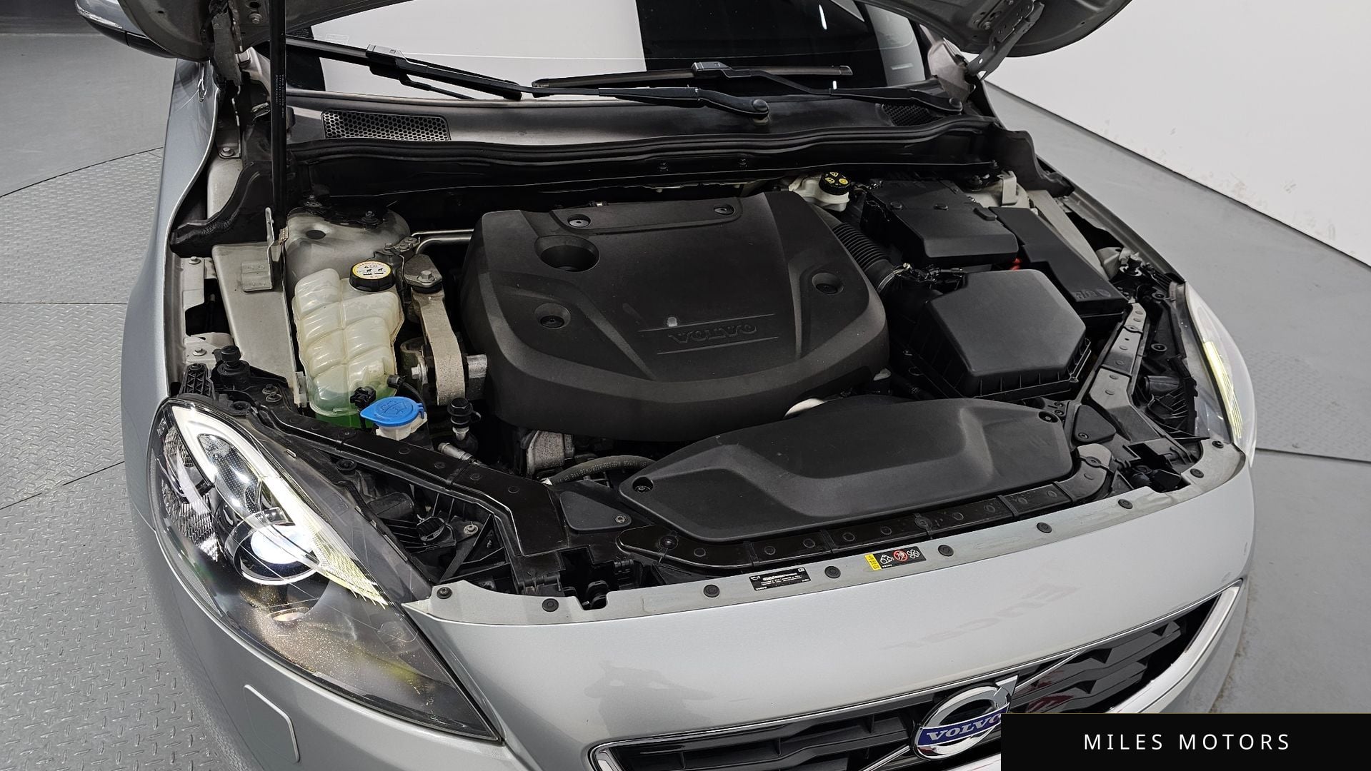 Volvo V40 2016 — миниатюра 6