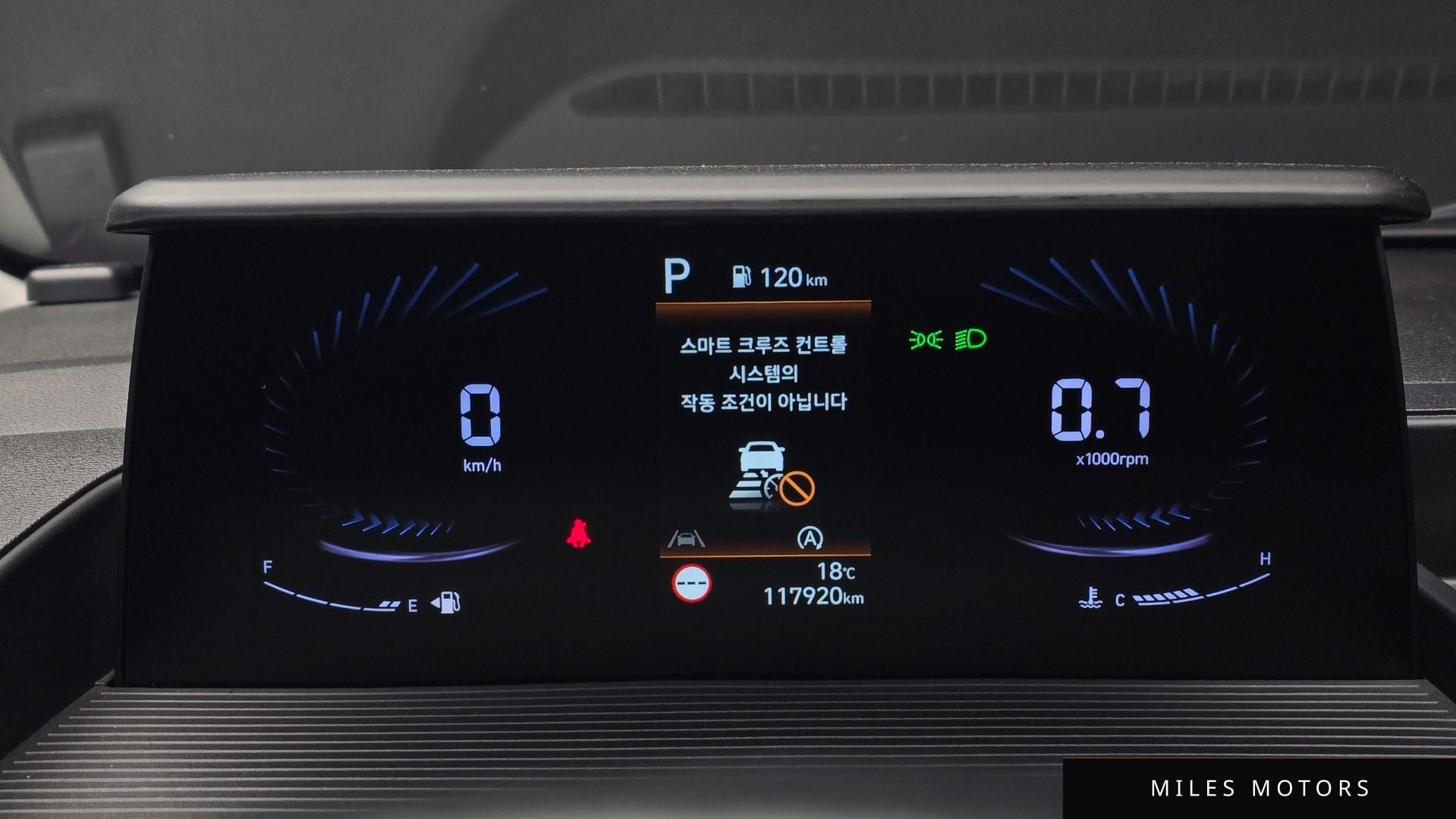 Hyundai Staria 2022 — миниатюра 8