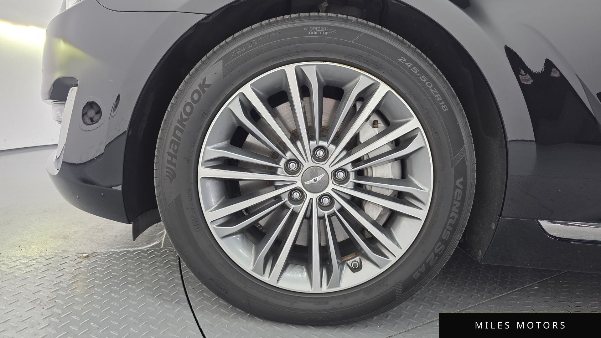 Genesis EQ900 2016 — миниатюра 5