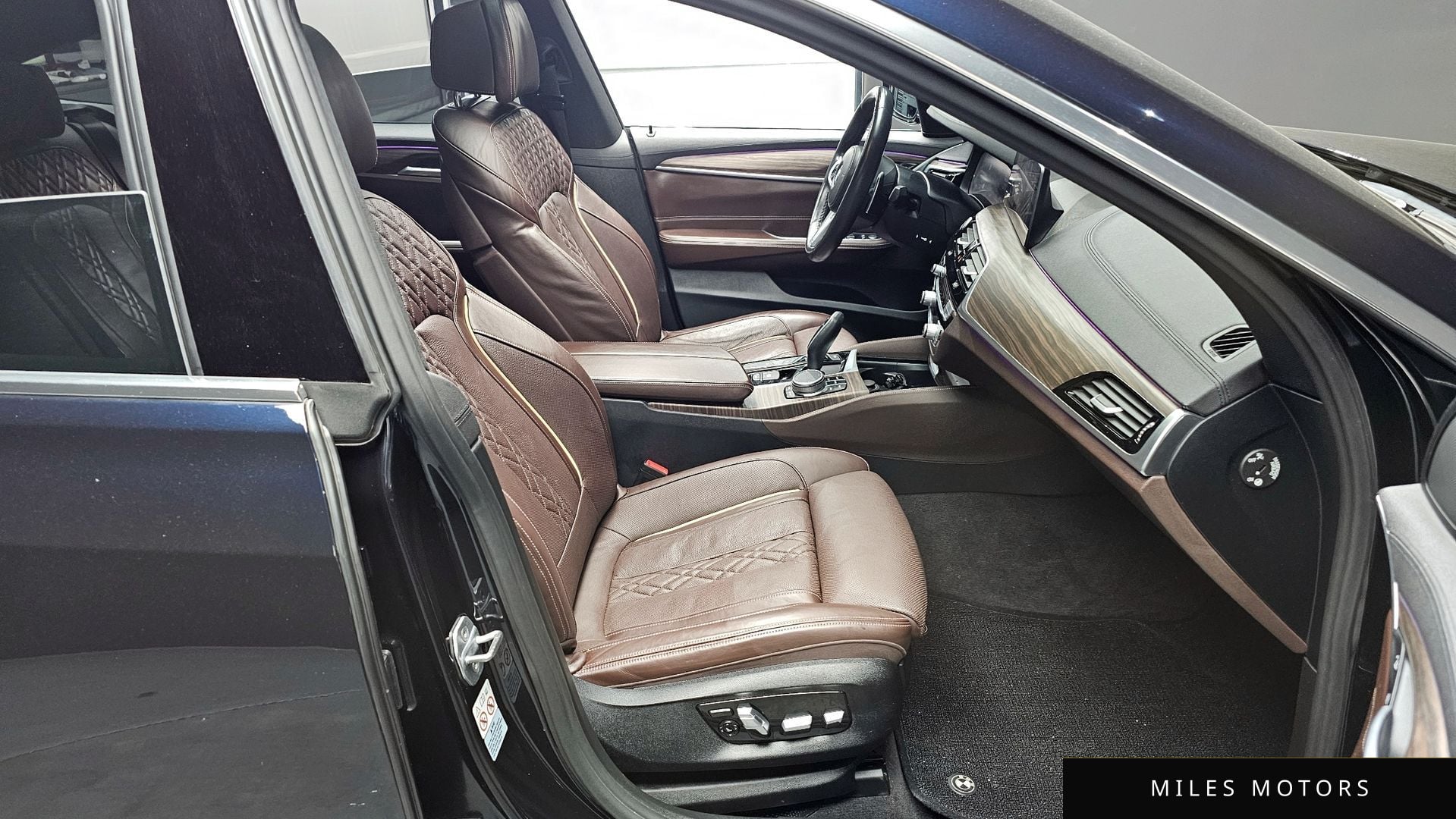 BMW 6 Series GT (G32) 2020 — миниатюра 10