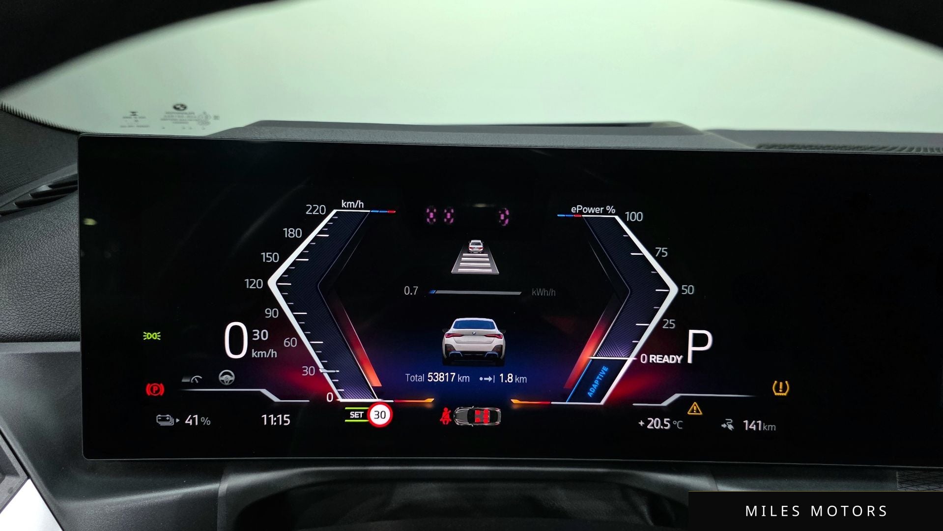 BMW i4 2023 — миниатюра 11
