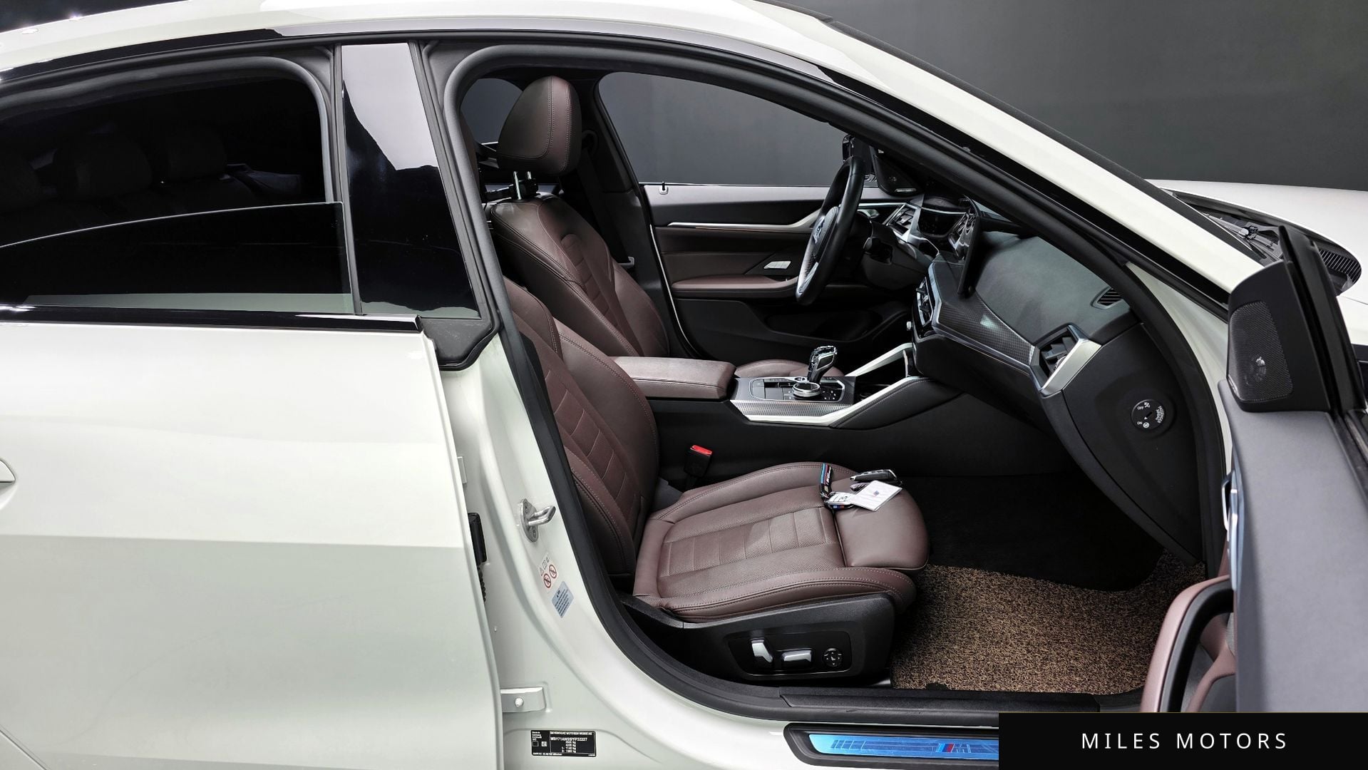 BMW i4 2023 — миниатюра 16