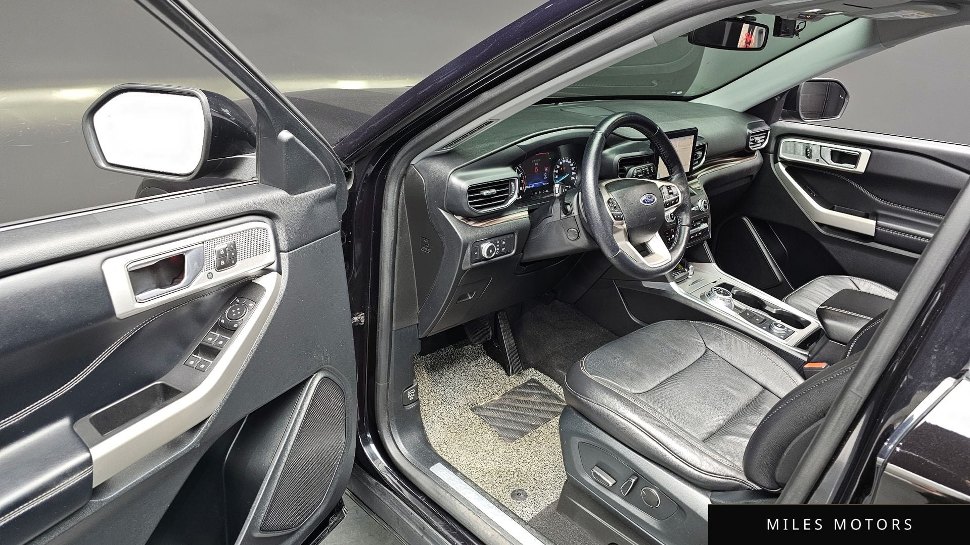 Ford Explorer 2020 — миниатюра 12