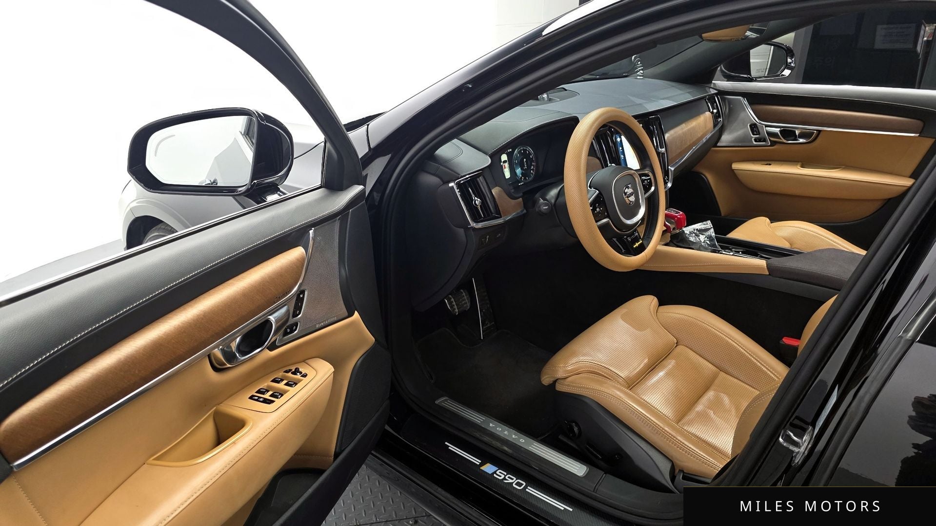 Volvo S90 2020 — миниатюра 10