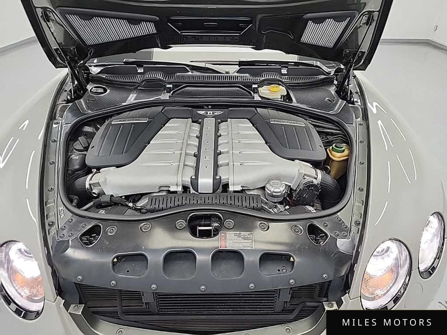 Bentley 컨티넨탈 GT 2007 — миниатюра 6