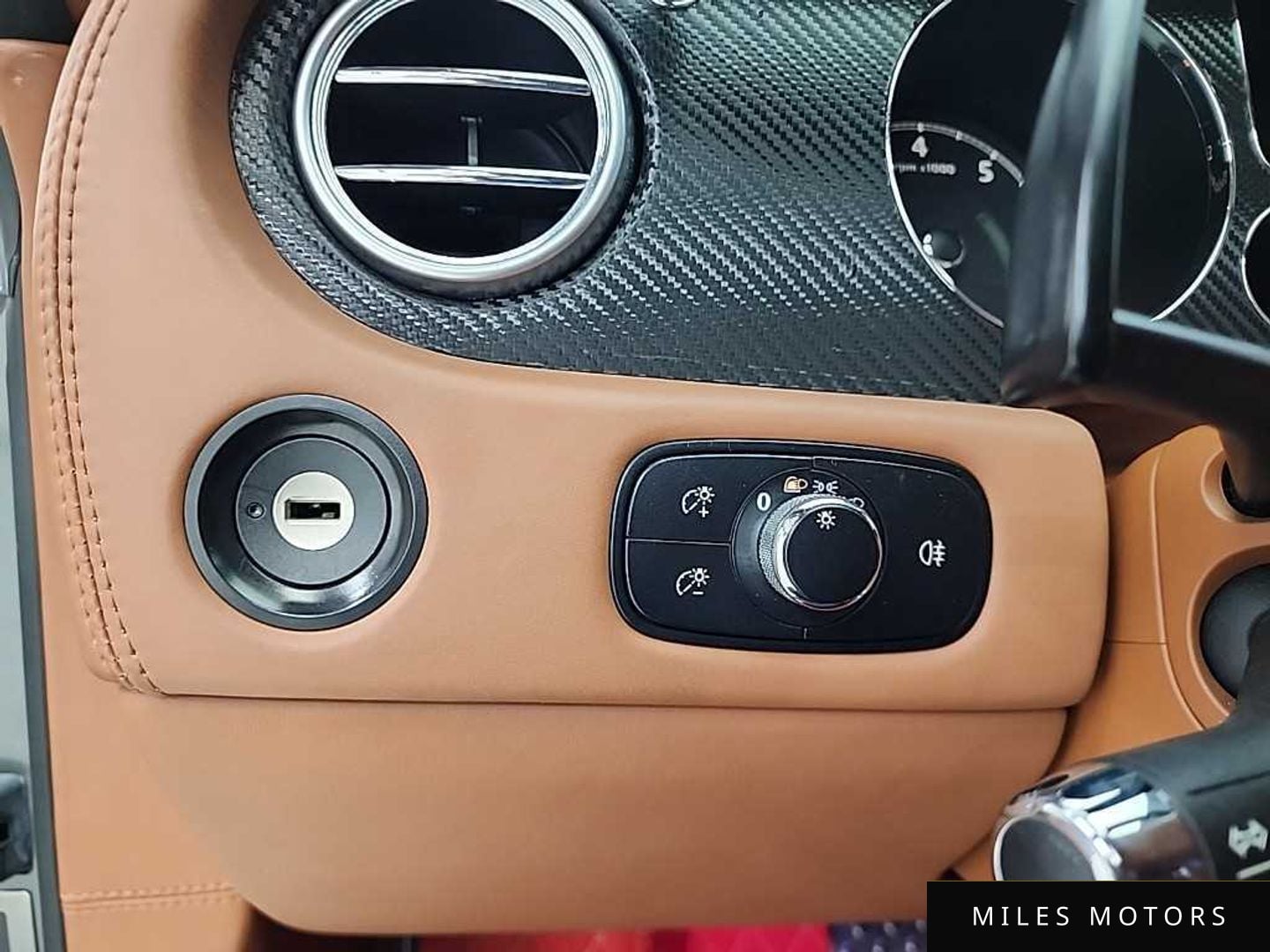 Bentley 컨티넨탈 GT 2007 — миниатюра 16