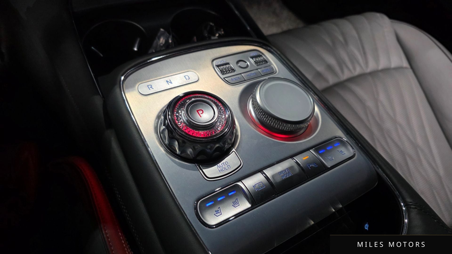 Genesis G90 (RS4) 2022 — миниатюра 11