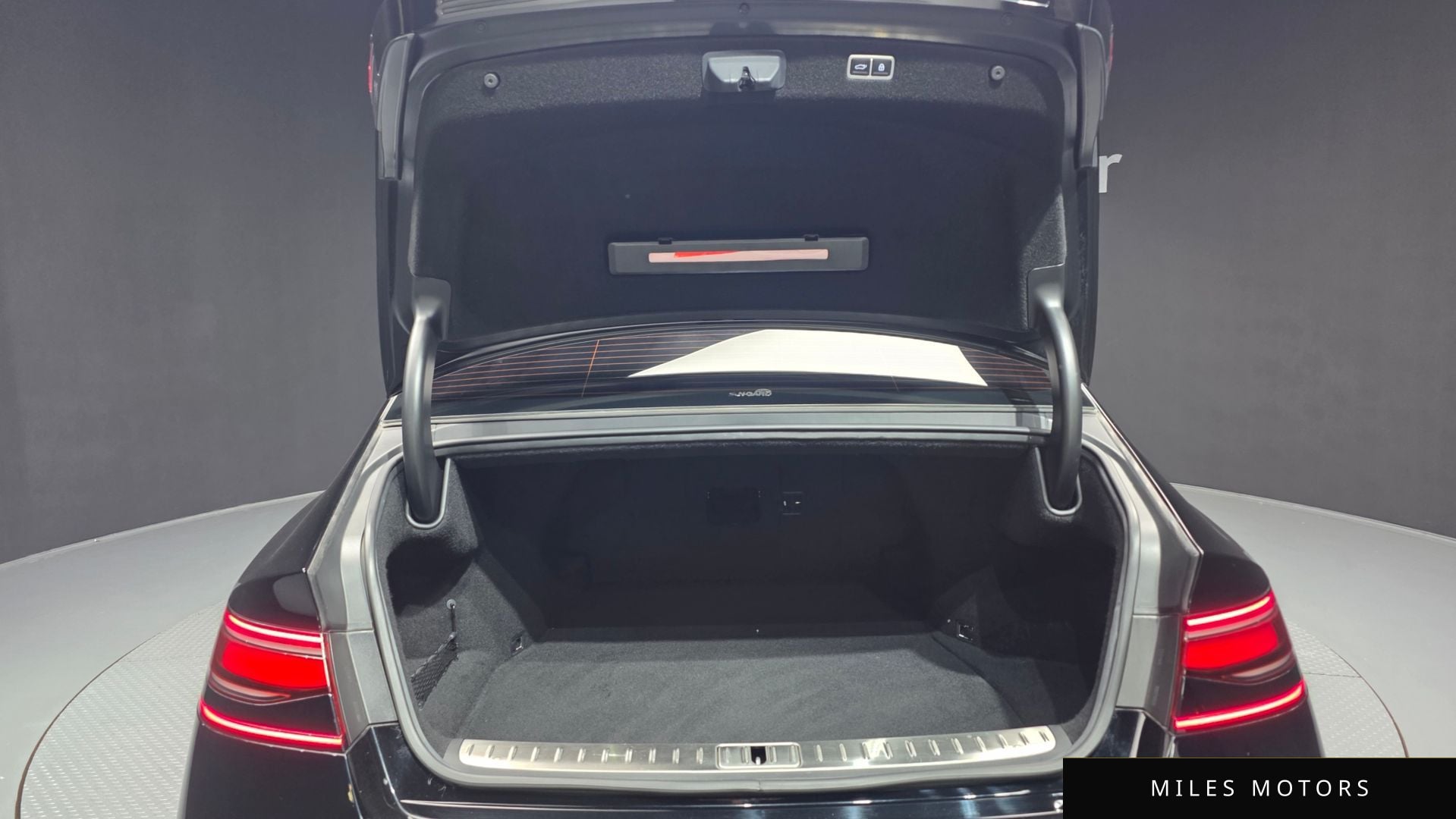 Genesis G90 (RS4) 2022 — миниатюра 26