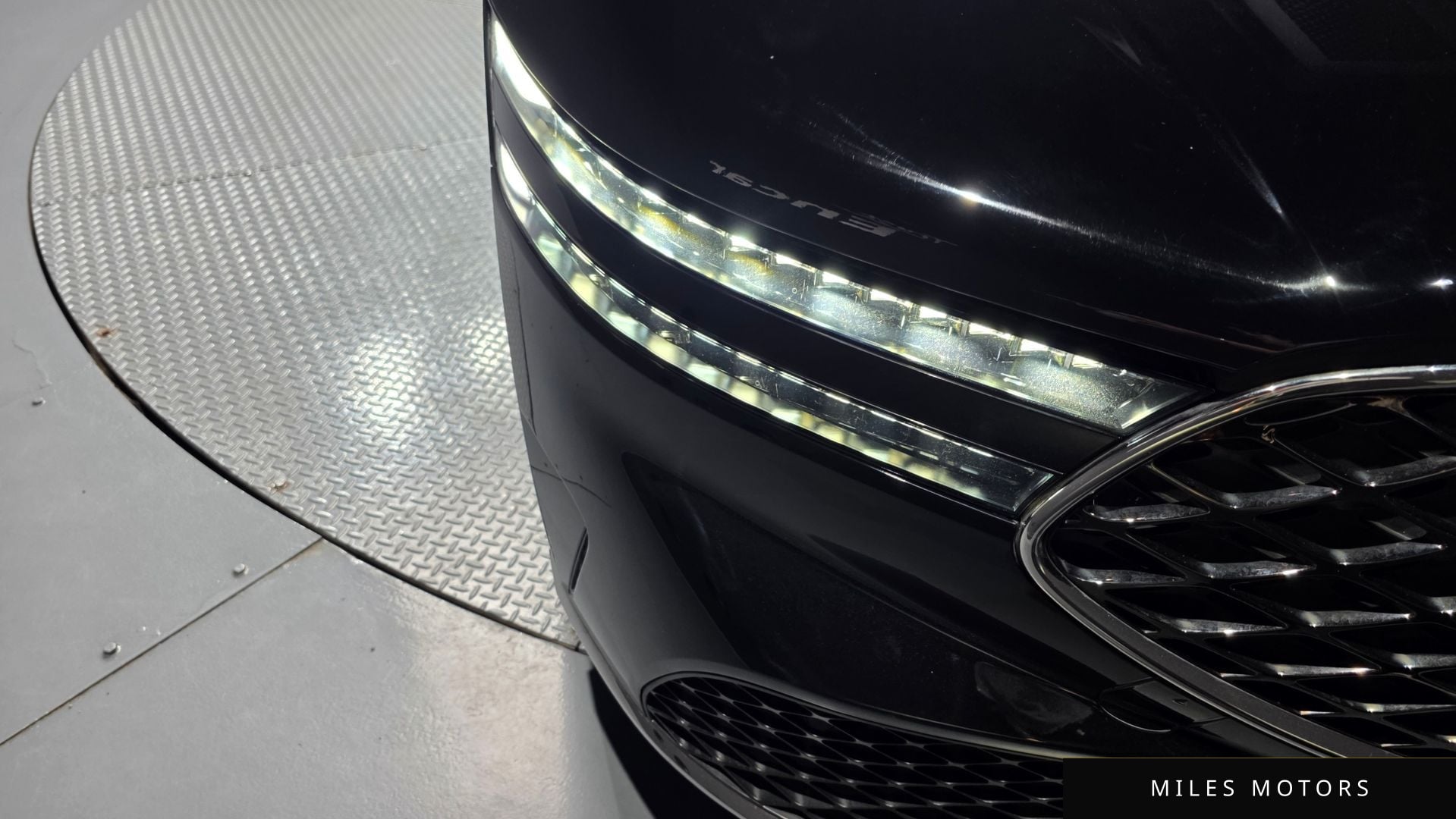Genesis G90 (RS4) 2022 — миниатюра 7
