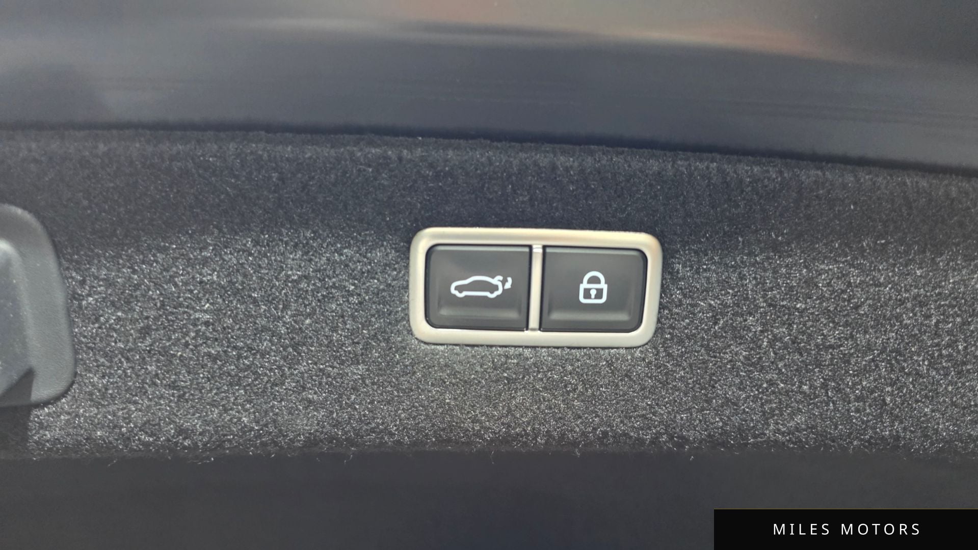 Genesis G90 (RS4) 2022 — миниатюра 38