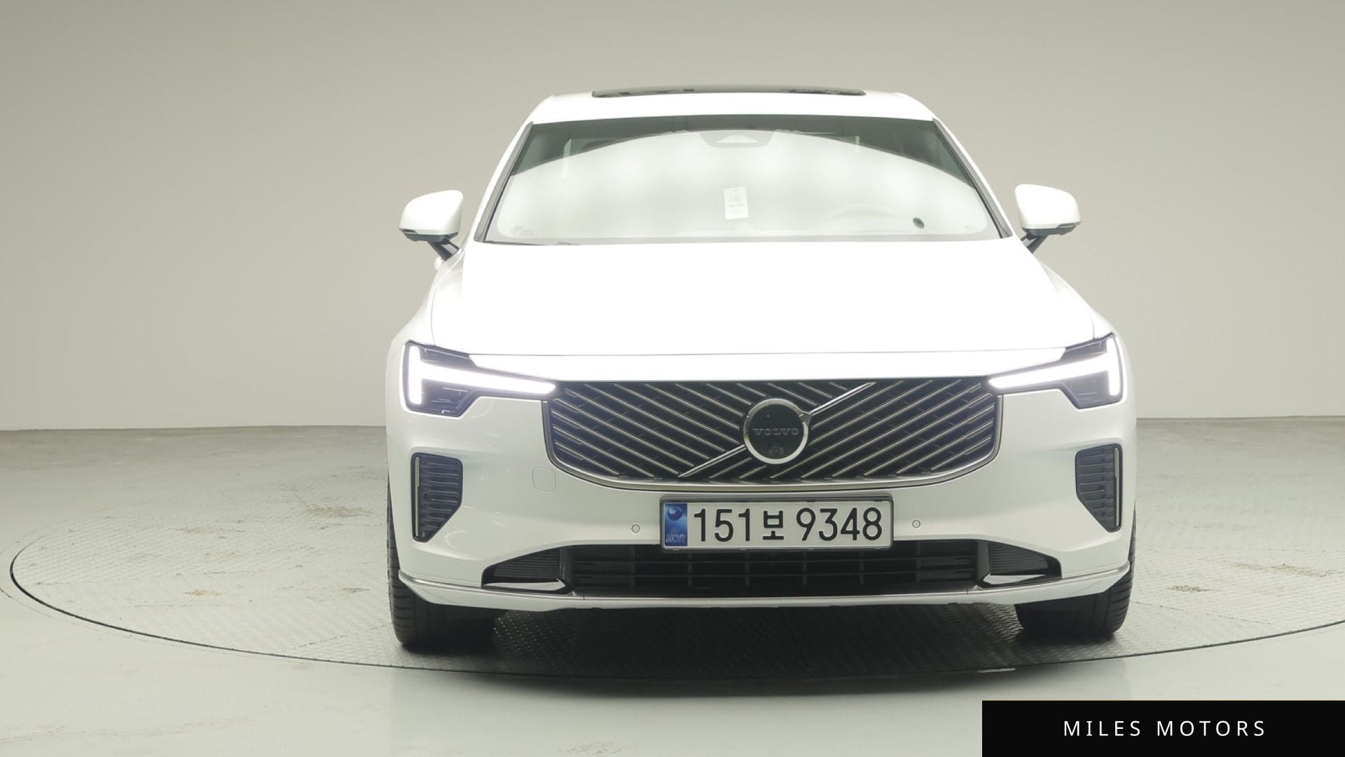 Volvo S90 2026 — миниатюра 2