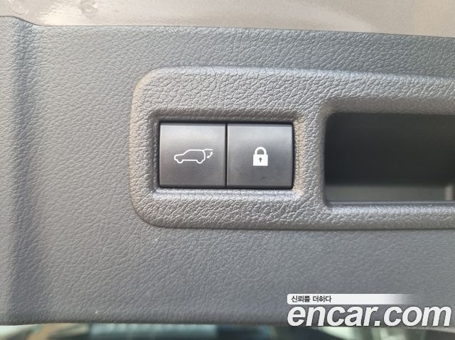 Лексус NX300h 2021 — миниатюра 19