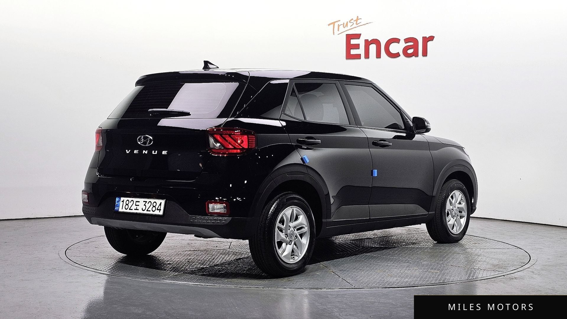 Hyundai 베뉴 2022 — миниатюра 2