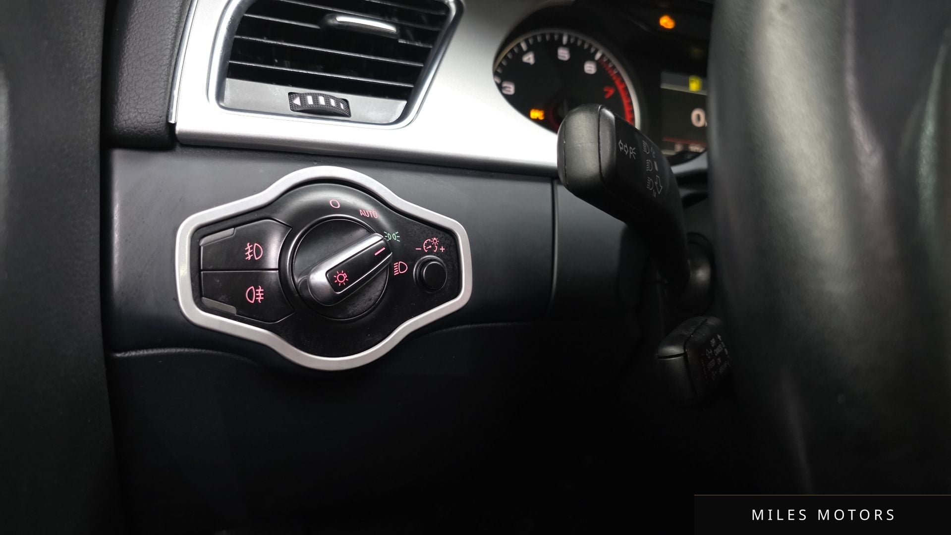 Audi A4 2012 — миниатюра 18