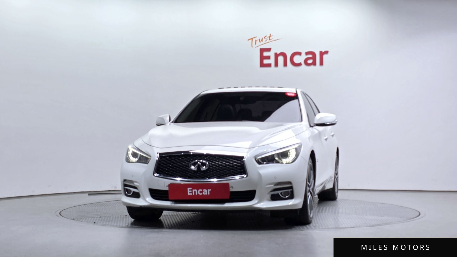 Infiniti Q50 2016 — миниатюра 3