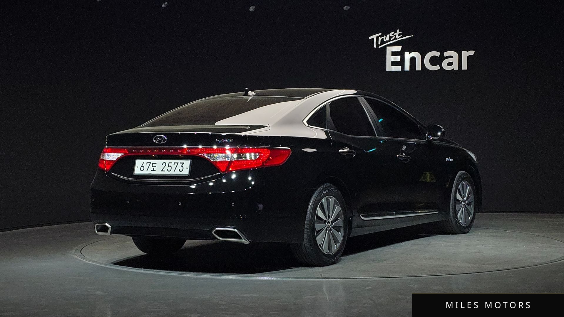 Hyundai Grandeur 2015 — миниатюра 2