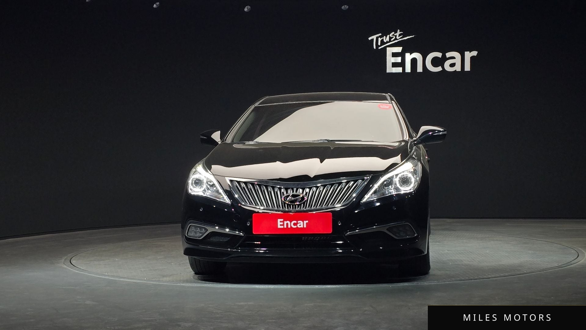 Hyundai Grandeur 2015 — миниатюра 3